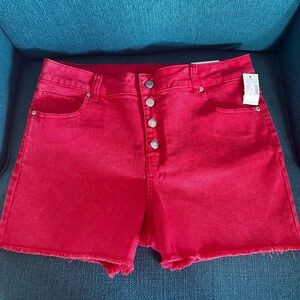 🌺NWT MAURICES RED SHORTS🌺